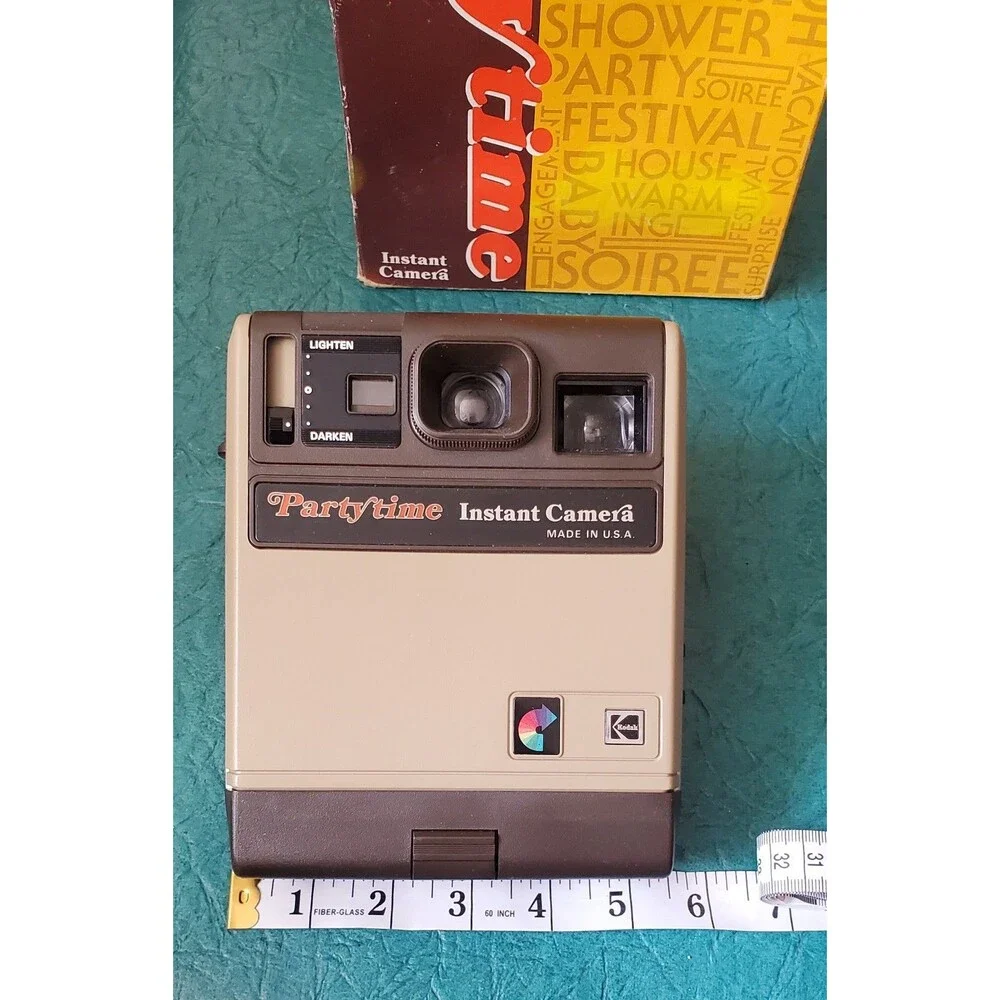 Vintage Kodak PartyTime Kodamatic Instant Film Camera